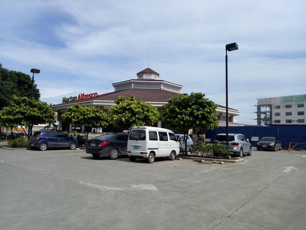 Mactan Newtown Condo Μακτάν Εξωτερικό φωτογραφία