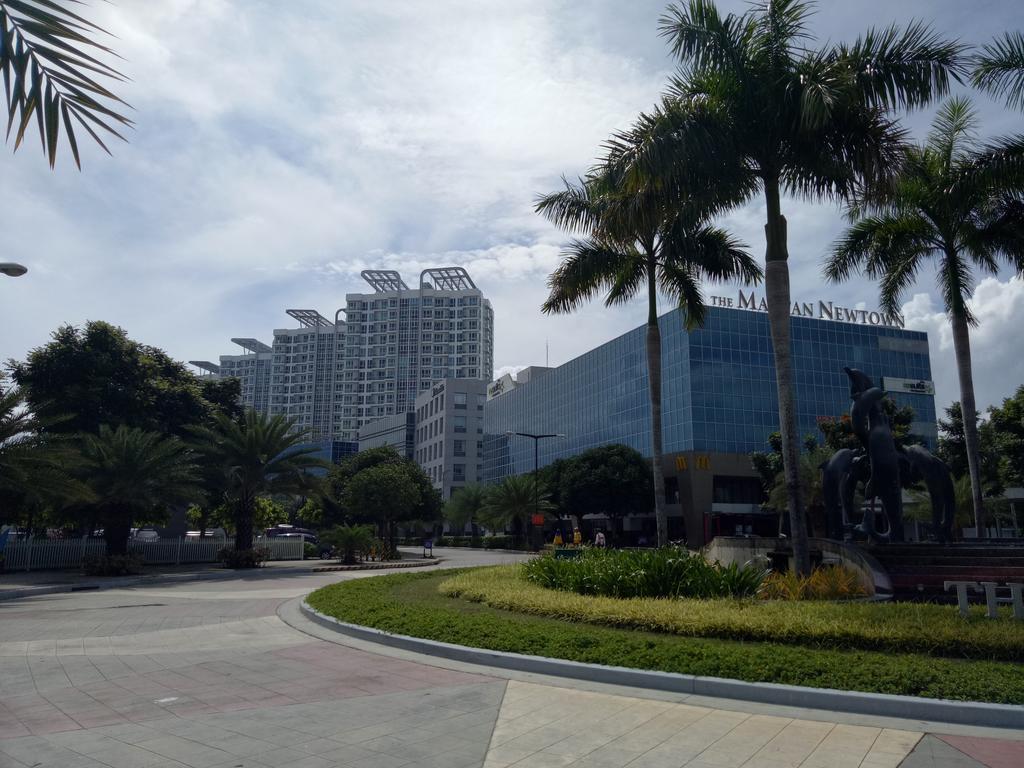 Mactan Newtown Condo Μακτάν Εξωτερικό φωτογραφία